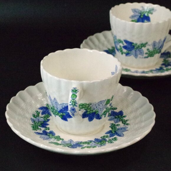 Set of 4 Spode China Demitasse Cup and Saucers Valencia Pattern England - Picture 4 of 7